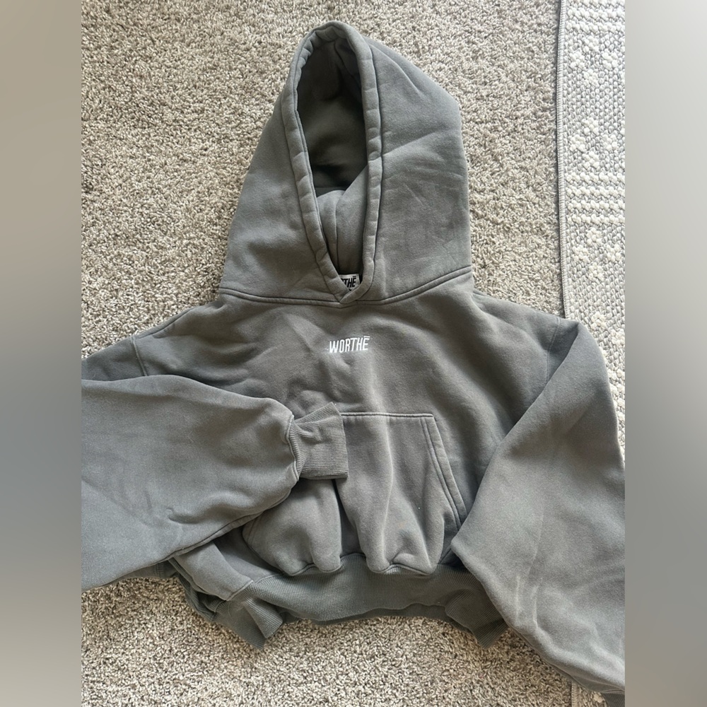 WORTHE oversized crop hoodie